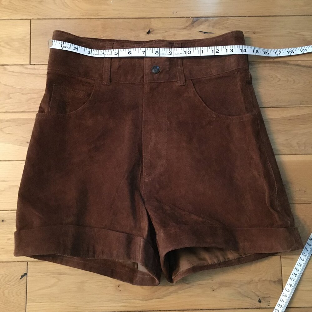 Vintage Express Genuine Leather High Waist Shorts - Picture 10 of 14